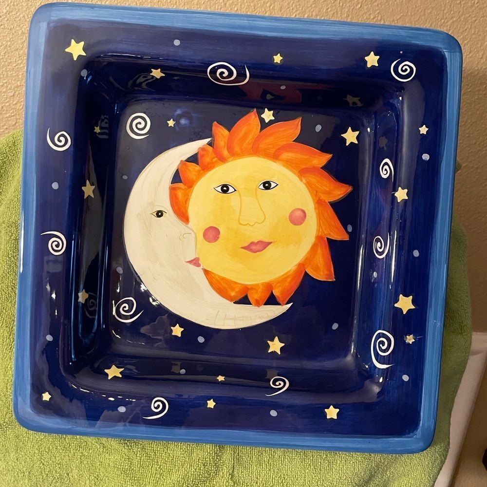 Hausenware Inc Celestial Moon and Sun 2002 Dish Plate